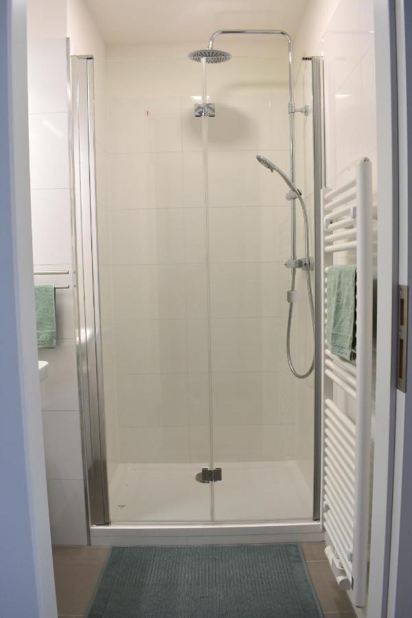 Airstay Apartment: Grebovka Апартаменти Прага